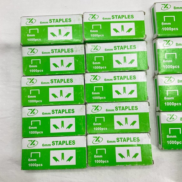 10,000 Staples, Standard 1/4 Inch Length AND 9,000 Staples, 8mm Length - Picture 2 of 5